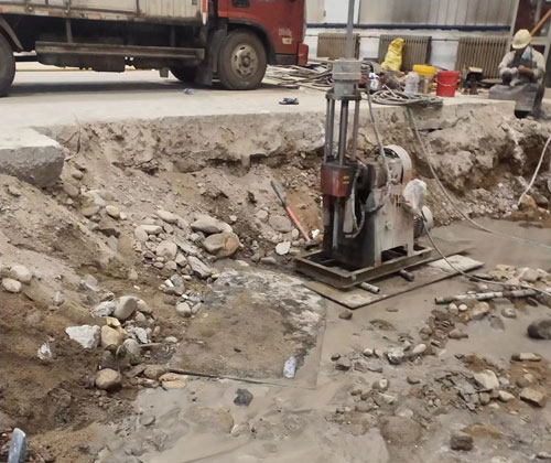 琼海公路下沉压浆